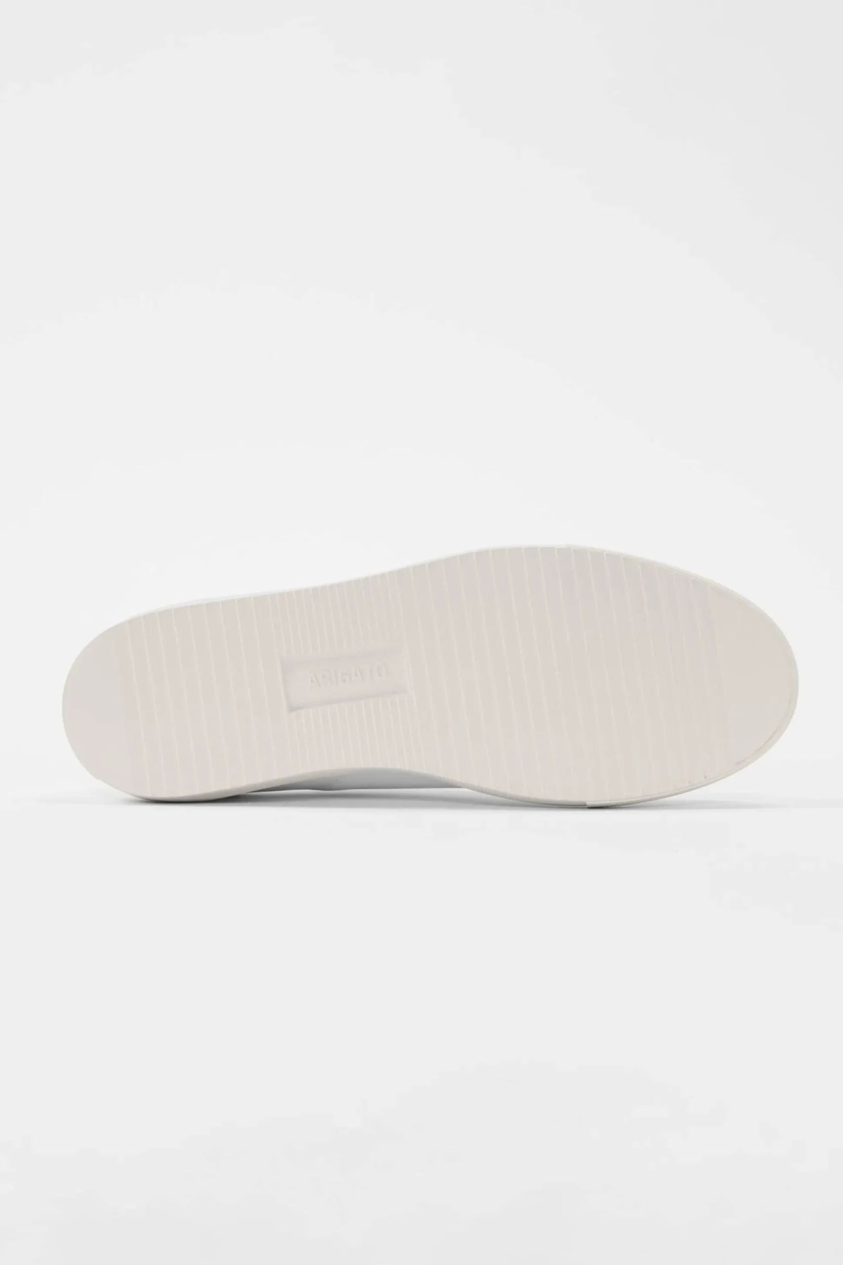 Clean 90 Triple Sneaker