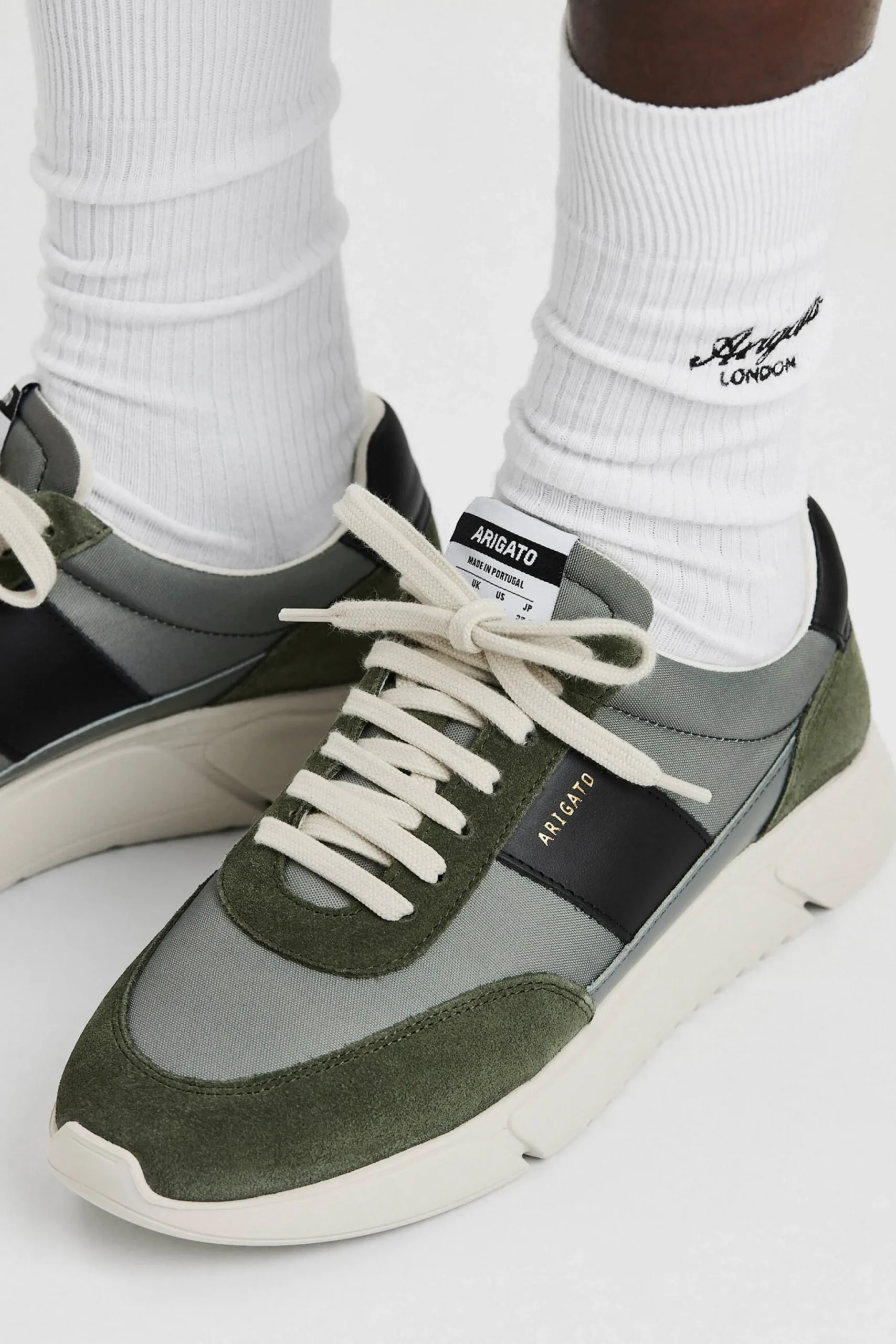 Genesis Vintage Runner